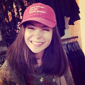 Meet your Posher, Isabelle